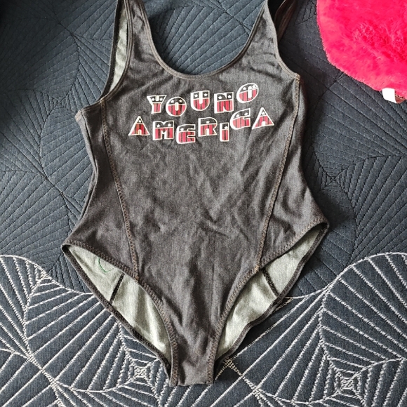 ❤️ Tommy Hilfiger Blue Swimsuit GiGi Hadid 'Young America' Graphic - Picture 6 of 6